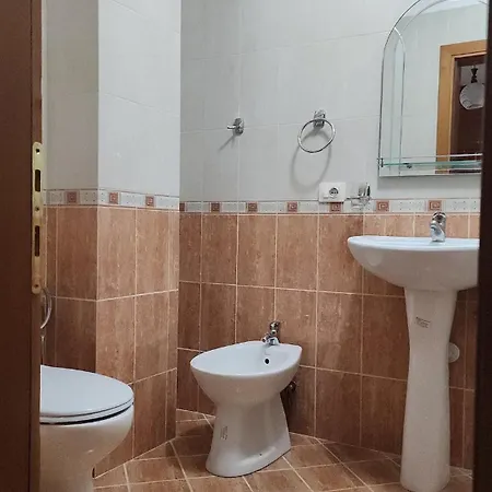 Spacious Waterfront 3br - 2bath & 3 Panoramic Balconies - Pogradec, Ohrid